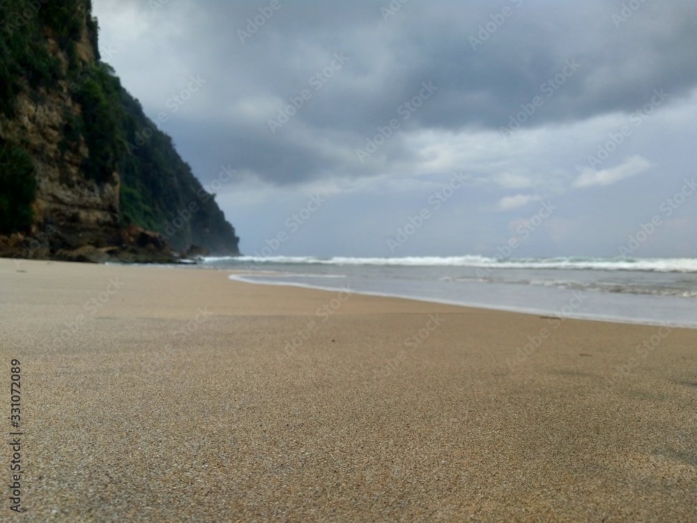 Obraz premium Beautiful beach with nature background. Good place to spent a holiday.