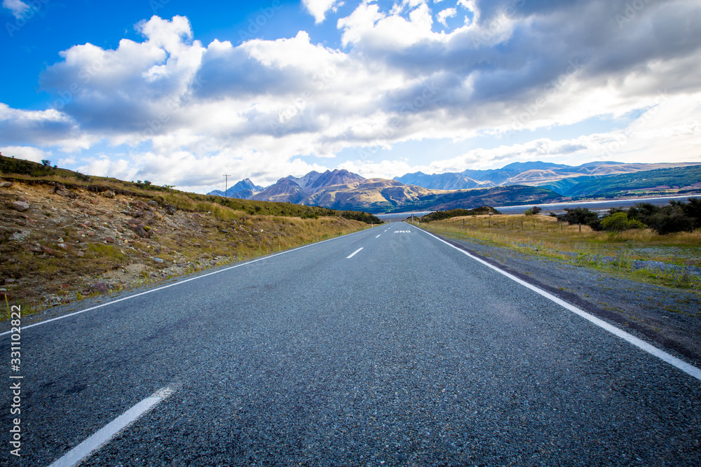 Long empty highway in New Zealand Long empty highway in New Zealand