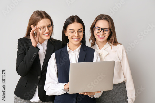 Beautiful young businesswom...