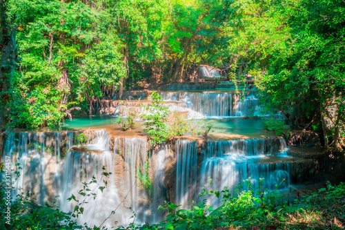 Fototapeta Naklejka Na Ścianę i Meble -  Landscape of Huai Mae Kamin waterfall Srinakarin Is a waterfall in the deep forest at Kanchanaburi, Thailand.