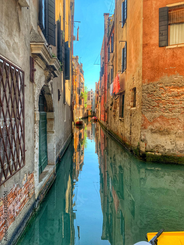 Venezia by Federico Sgambelluri