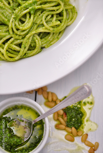 Spagetti w sosie pesto 