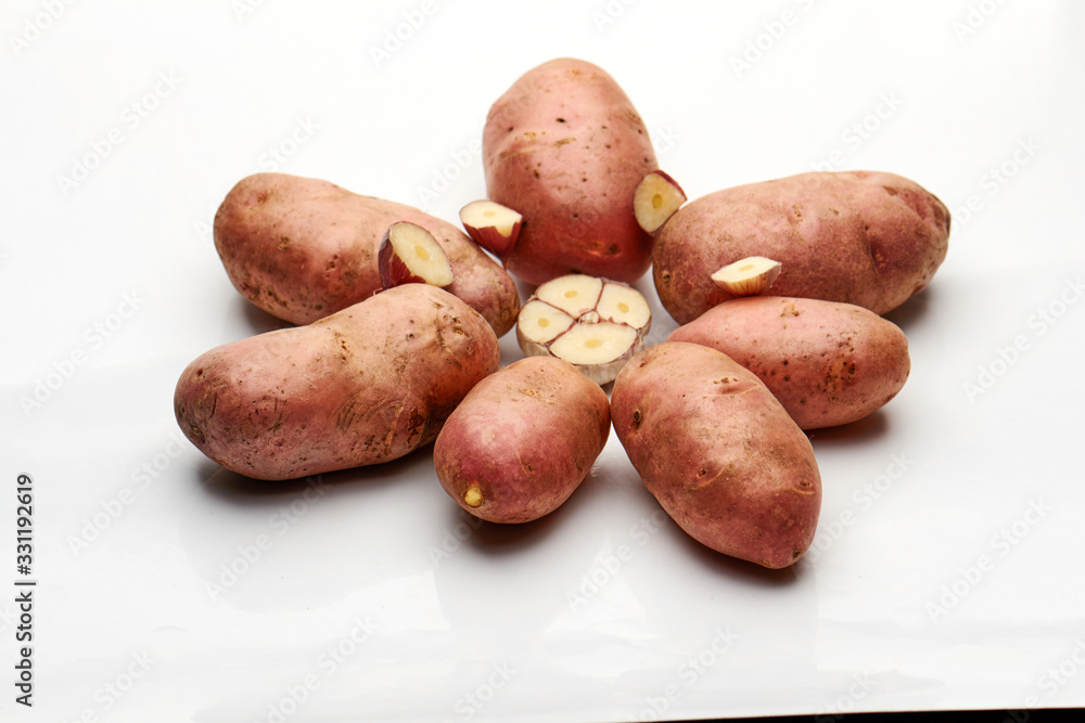 the fruit are an important food for the body any age person the fruit are an important food for the body any age person