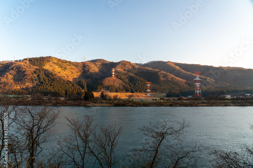 Fototapeta Naklejka Na Ścianę i Meble -  新潟県 阿賀野川沿いの風景