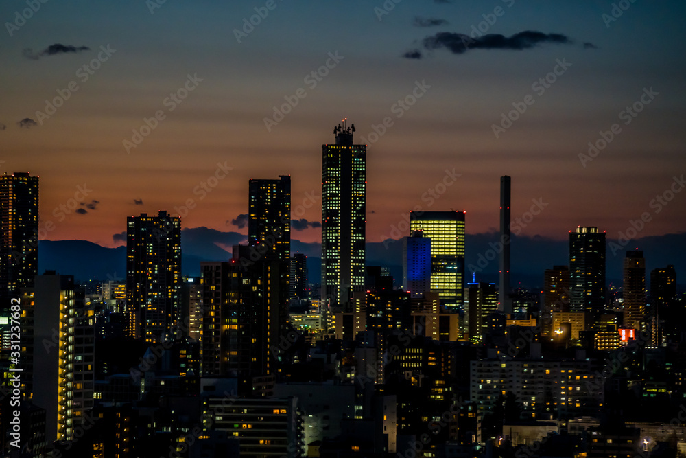 日本 東京 池袋 都市風景 夕焼け 夜景 日本 東京 池袋 都市風景 夕焼け 夜景