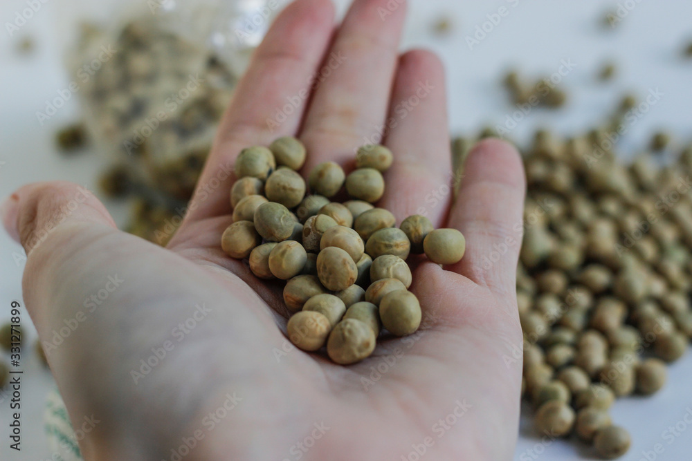 Dry peas, Sodium Carbonate, Sodium Bicarbonate and Acid Sodium tabletspyrophosphate Dry peas, Sodium Carbonate, Sodium Bicarbonate and Acid Sodium tabletspyrophosphate