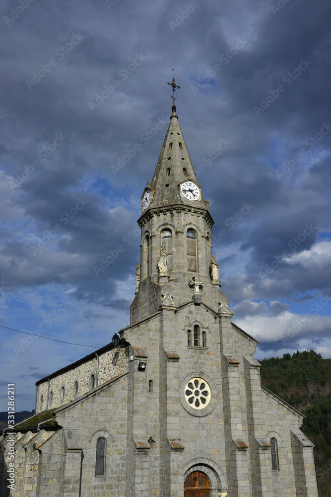 Eglise du XIXè siècle (1889) de Chanéac (07310), département de l'Ardèche en région Auvergne-Rhône-Alpes, France