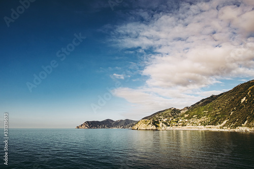Panorama autour des Cinque Terre en Italie © PicsArt