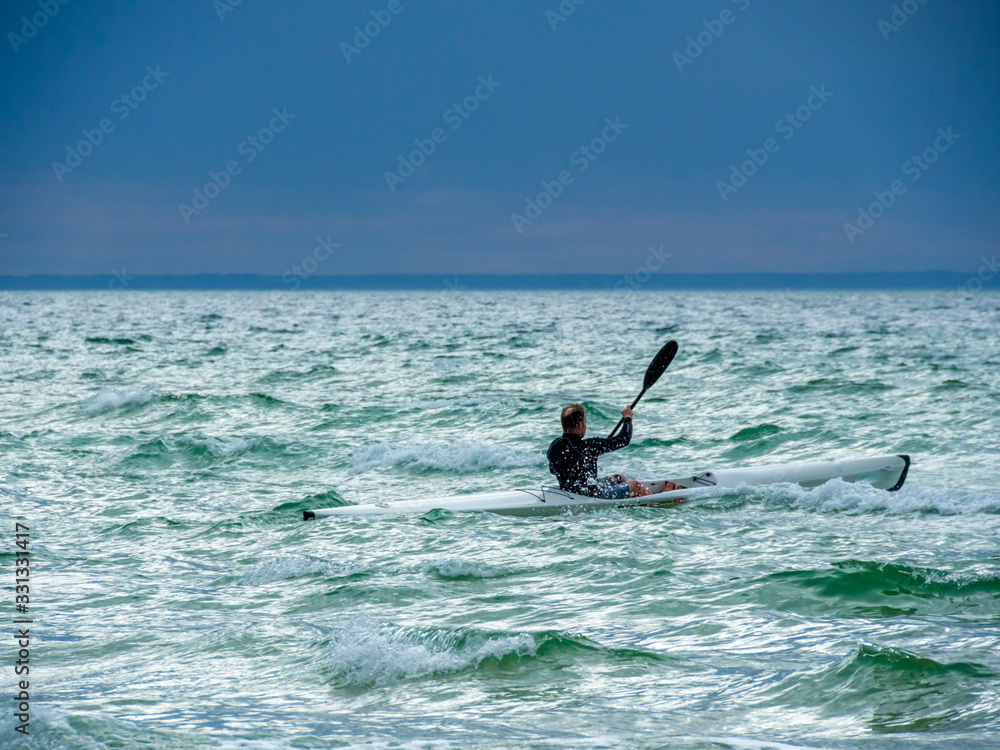  Paddle Into The Sea