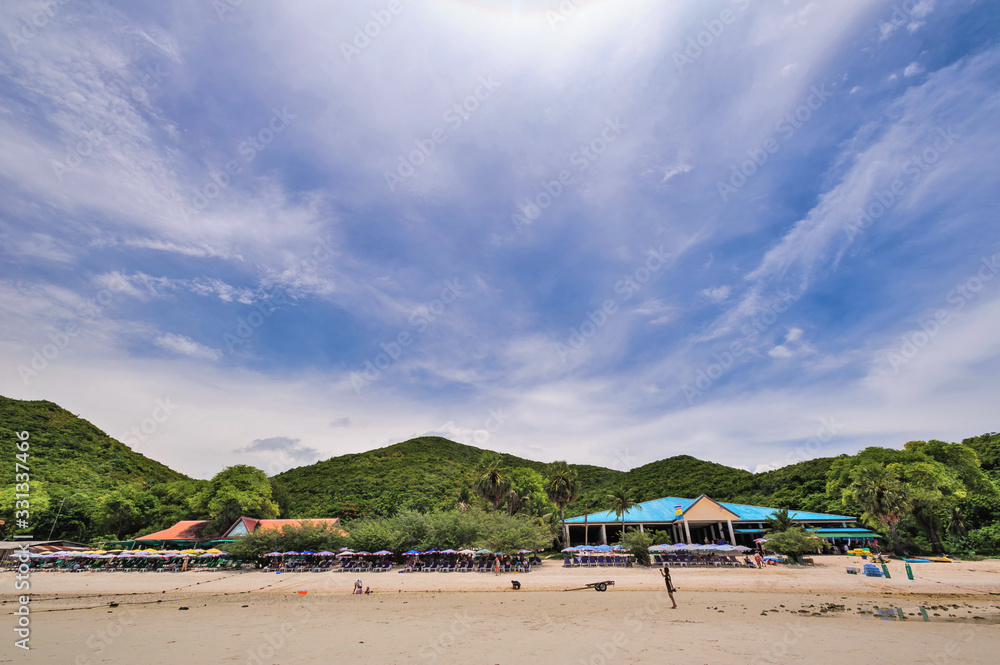 Sky beach koh Lan in Pattaya ;Thailand 