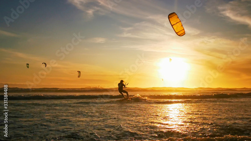 Wallpaper Mural Kite Surf Table Mountain Landscape Cape Town, South Africa Torontodigital.ca