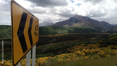 Blick auf dem Whare Creek von der Blackmount Redcliff Road photo