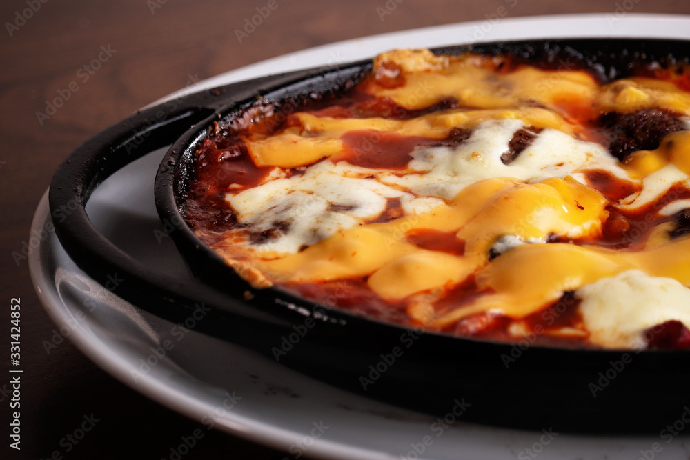 cheddar egg meal with tomato and peppers cheddar egg meal with tomato and peppers