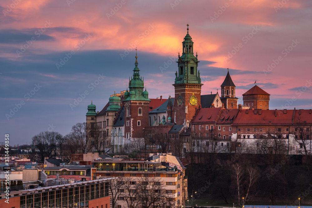 Fototapeta premium View of the Cathedral and adoining buildings within the Wawel Royal Castle complex on Wawel Hill in Krakow, Poland