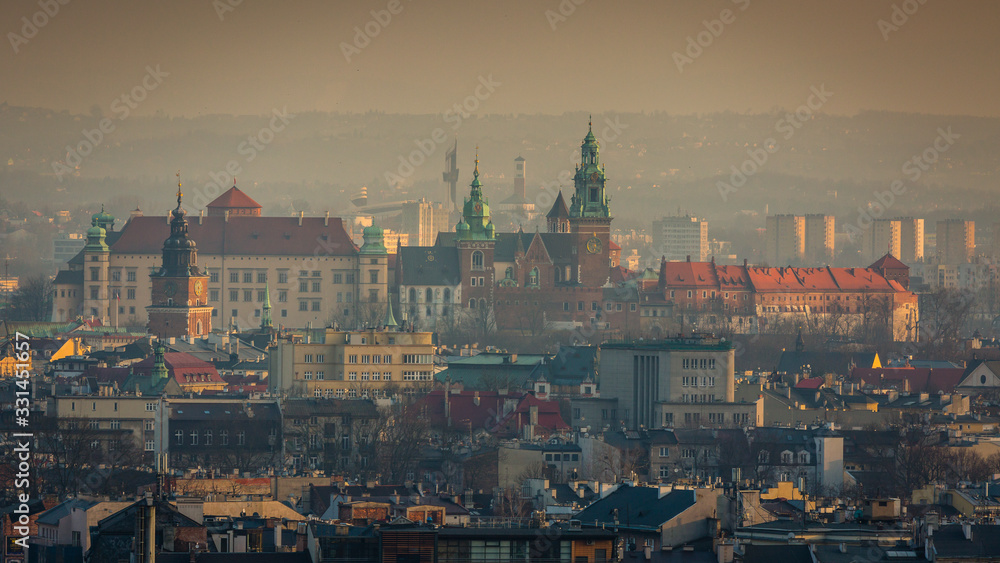 Fototapeta premium View of the Cathedral and adoining buildings within the Wawel Royal Castle complex on Wawel Hill in Krakow, Poland