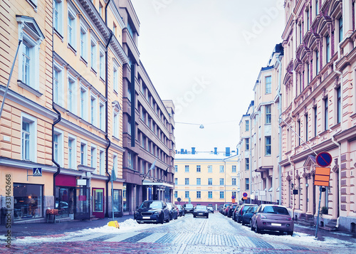 Εκτύπωση καμβά Street and people in city center Helsinki