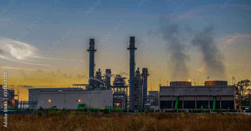 Gas turbine electrical power plant with twilight