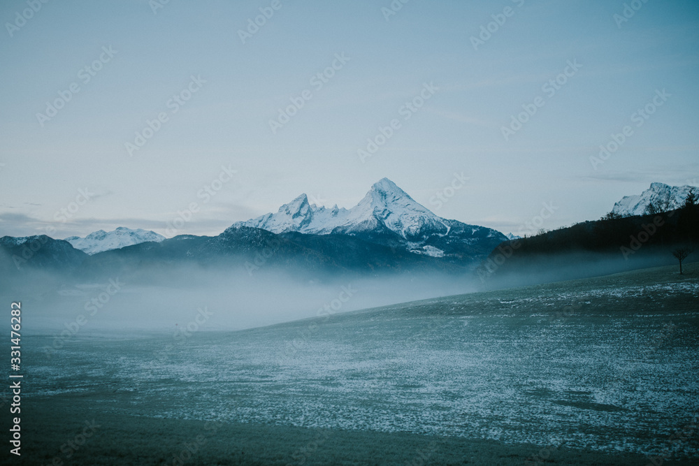 Watzmann im Nebel Winter