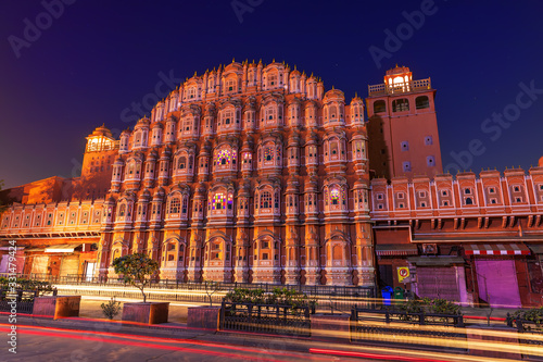 Obraz na płótnie Hawa Mahal Palace in Jaipur, India's famous sight w salonie