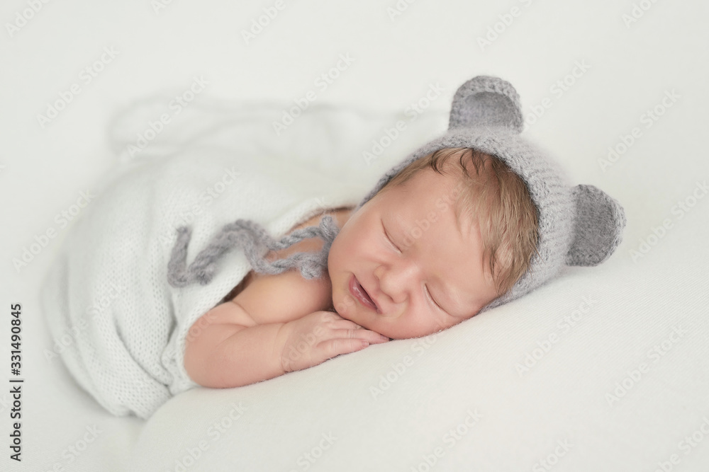 Sleeping newborn baby. Healthy and medical concept. Healthy child, concept of hospital and happy motherhood. Infant baby. Happy pregnancy and childbirth. Children's theme. Baby and childen's goods Sleeping newborn baby. Healthy and medical concept. Healthy child, concept of hospital and happy motherhood. Infant baby. Happy pregnancy and childbirth. Children's theme. Baby and childen's goods