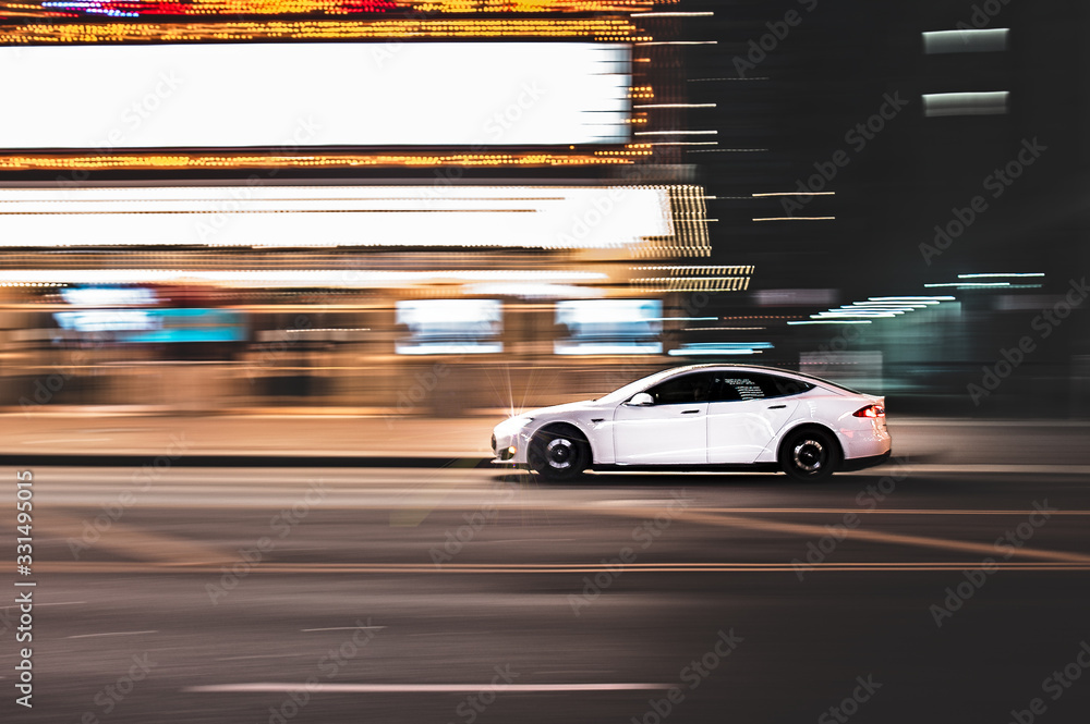 Fototapeta premium Moving Car