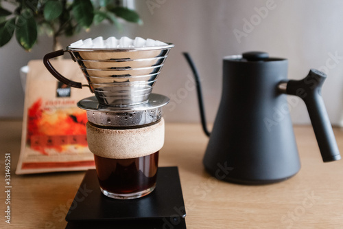 brewing coffee with kalita wave photo