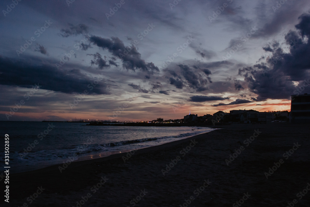 Obraz premium sunset on beach