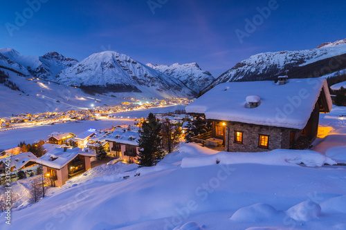 Εκτύπωση καμβά a warm hut near Livigno an important ski resort in the italian alps