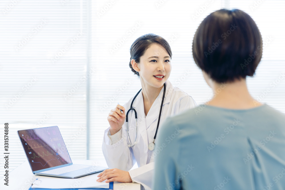 医師 診察 医師 診察
