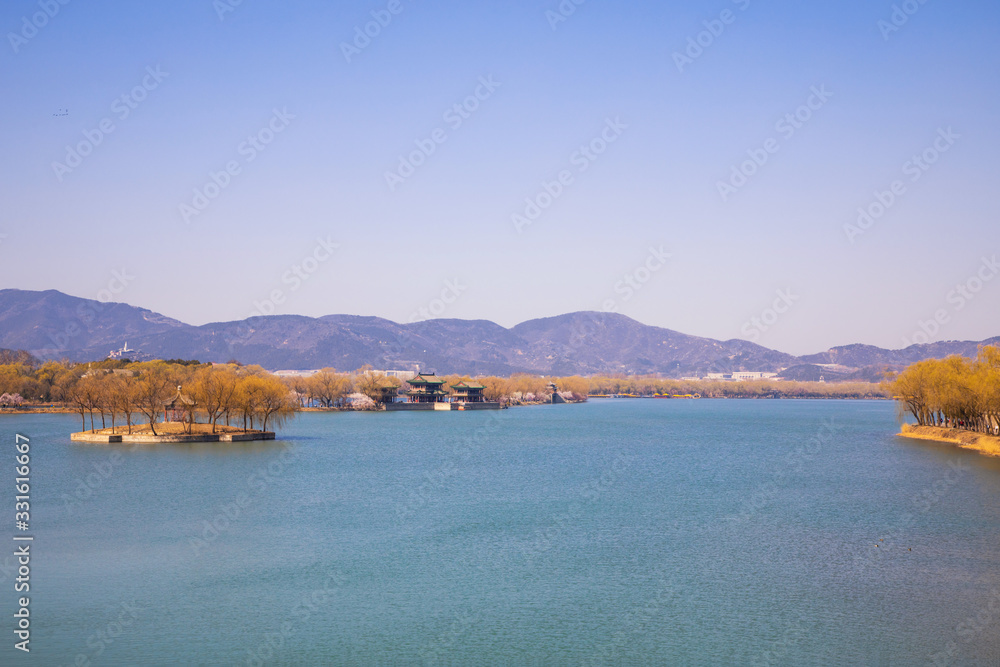Kunming Lake in Beijing Summer Palace in early spring.