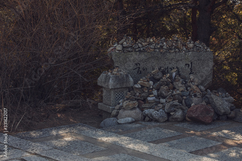 Stone grave