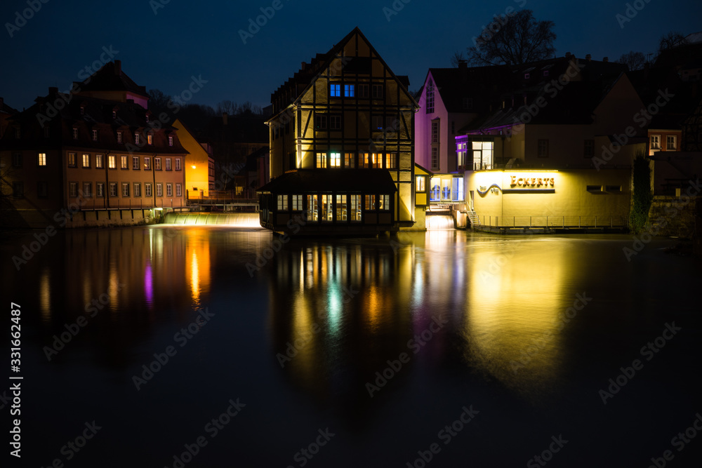 Naklejka premium Old town by night