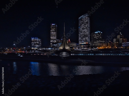 Milwaukee skyline at night