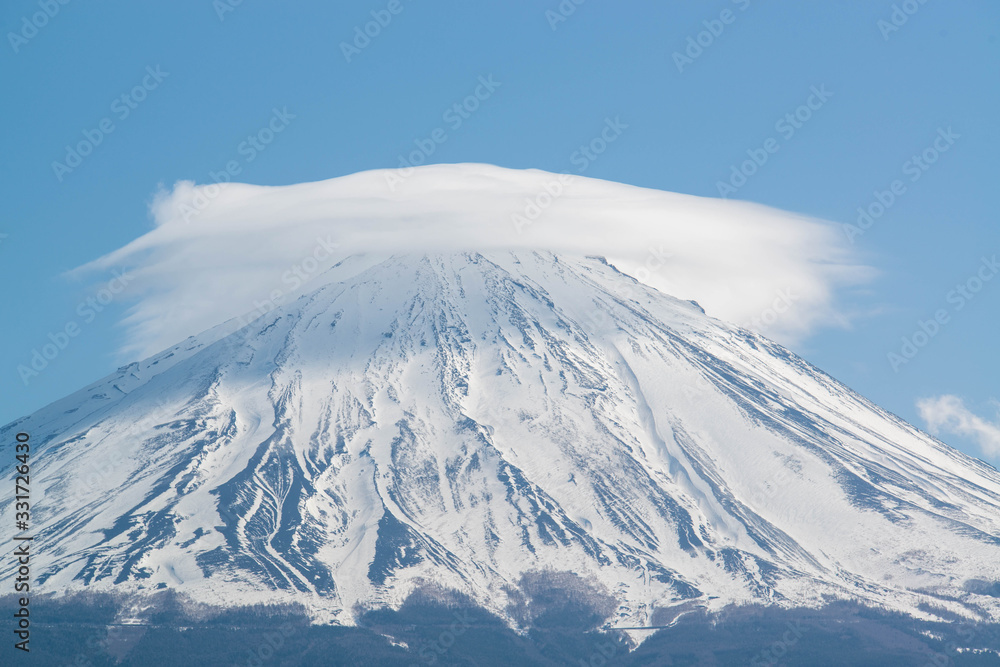 笠雲の富士山 朝霧高原より 笠雲の富士山 朝霧高原より