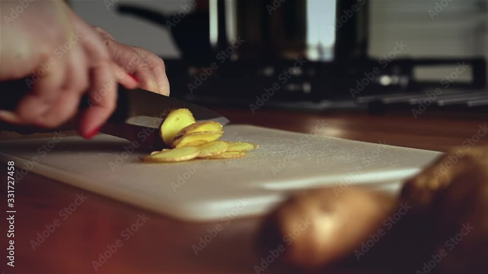 Preparation of ginger tea. Ginger tea for strong immunity. Preparation of ginger tea. Ginger tea for strong immunity.