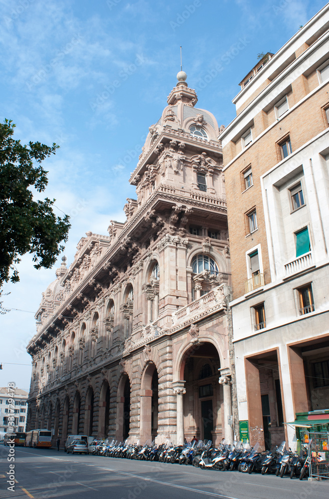 Obraz premium Genoa Old Town Empty Streets