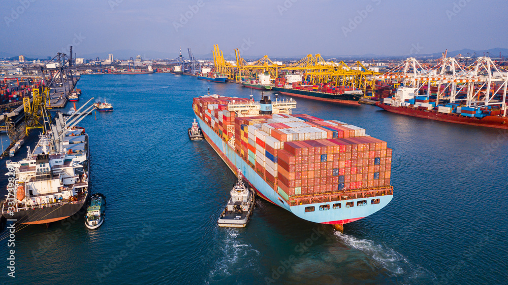 Cargo containers ship logistics transportation Container Ship Vessel Cargo Carrier. import export logistic international export and import services export products worldwide - obrazy, fototapety, plakaty 