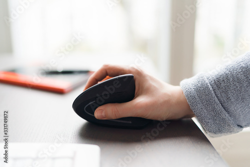 ergonimische Maus Homeoffice