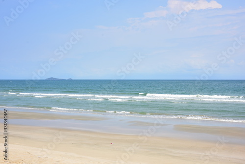 Beautiful sea coast in sunny day  © tharathip
