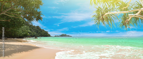 beach and tropical sea © ธันยกร ไกรสร