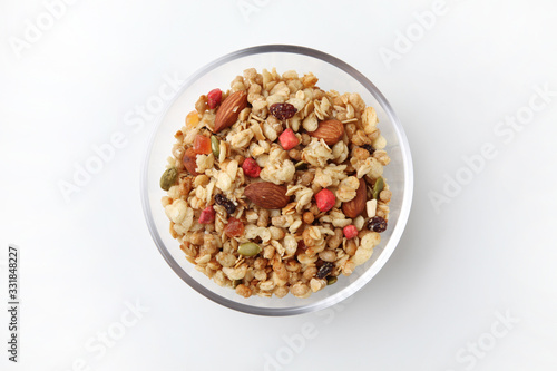 シリアル グラノーラ 白背景