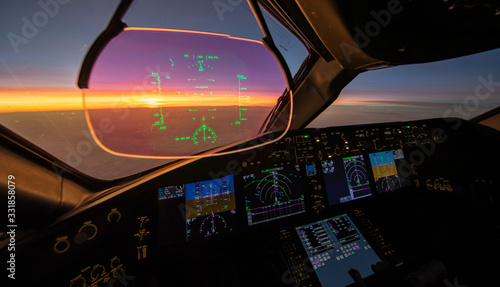 Sunset from the flightdeck of the Boeing 787