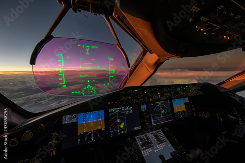 Sunset from the flightdeck of the Boeing 787