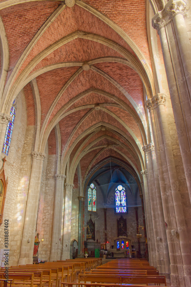 Plafond et charpente de l'église de Montflanquin village du département du Lot et Garonne un des plus beau village de France