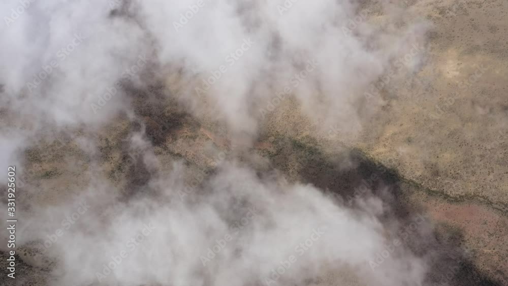 Still video of a relatively thick cloud deck that slowly moves over the landscape leaving a stunning shadowdisplay behind
Still video of a relatively thick cloud deck that slowly moves over the landscape leaving a stunning shadowdisplay behind