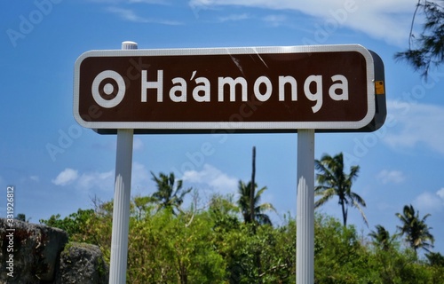 Kingdom of Tonga – Roadsign for the Haʻamonga ʻa Maui stone monument at Tongatapu