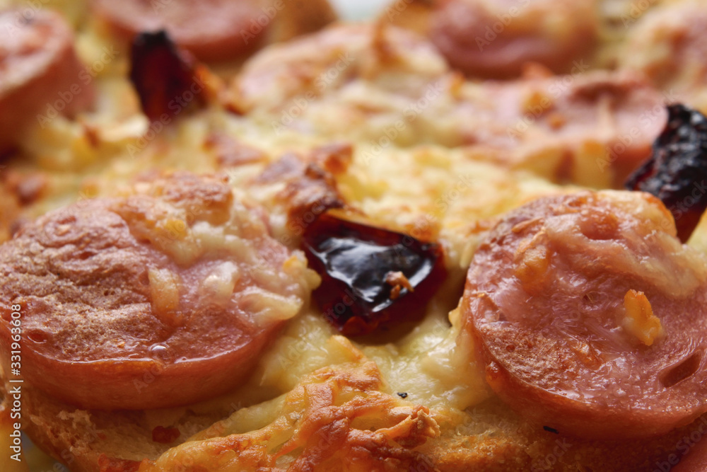 Croutons with cheese, sausage and sun-dried tomatoes Croutons with cheese, sausage and sun-dried tomatoes