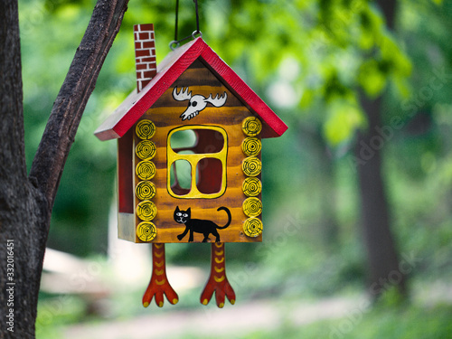 Bird feeder