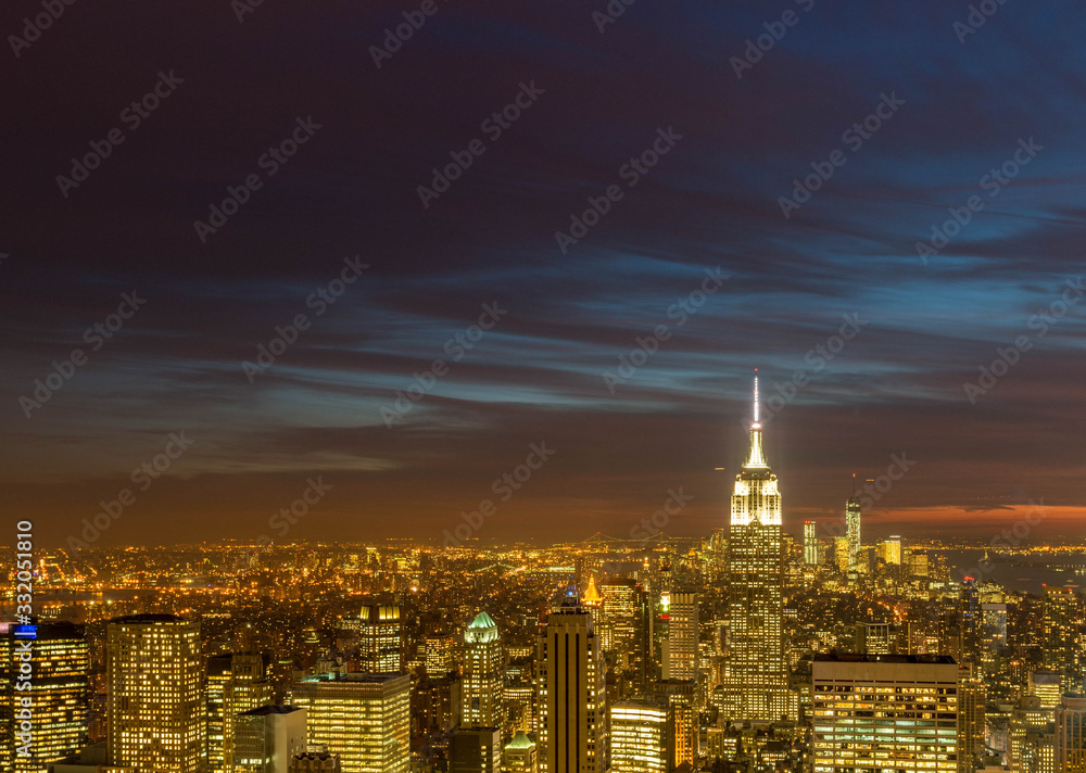 Fototapeta premium View of New York Manhattan during sunset hours
