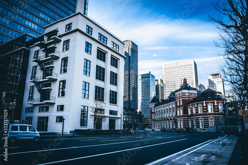 Tokyo's Marunouchi area landscape. JP-tower KITTE Building. KITTE accommodates shops and restaurants conveying comfort, depth and fun. © DRN Studio